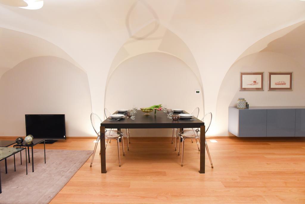 Flatinbo Apartments - Santo Stefano 볼로냐 외부 사진